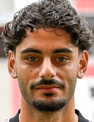 Eren Dinkci: Werder Bremen's Emerging Striker After Sensational Debut